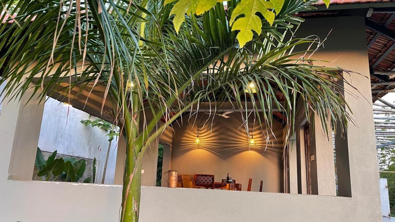 Antharyamin Hotel Thiruvananthapuram Eksteriør billede