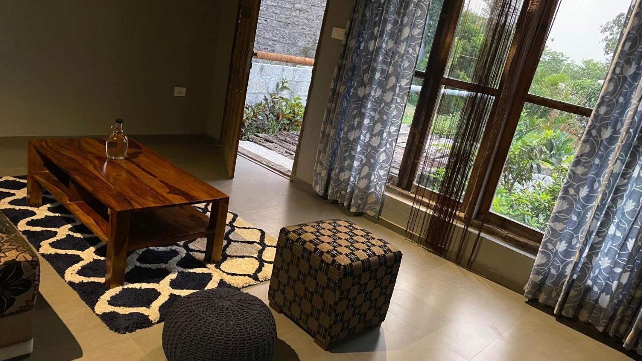 Antharyamin Hotel Thiruvananthapuram Eksteriør billede