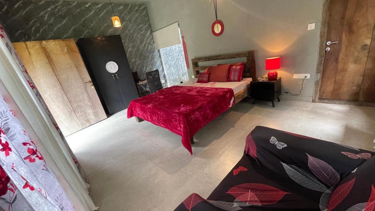 Antharyamin Hotel Thiruvananthapuram Eksteriør billede